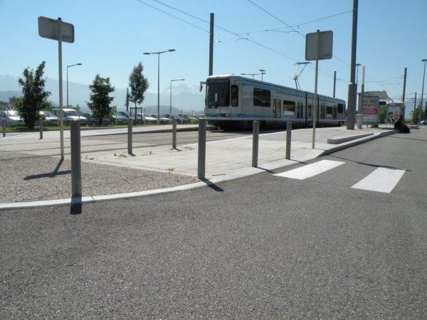 <h1>Tramway de Grenoble</h1><p></p>